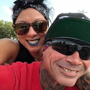 Meet your Posher, Charles